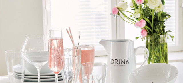 Kata pöytä kevääseen