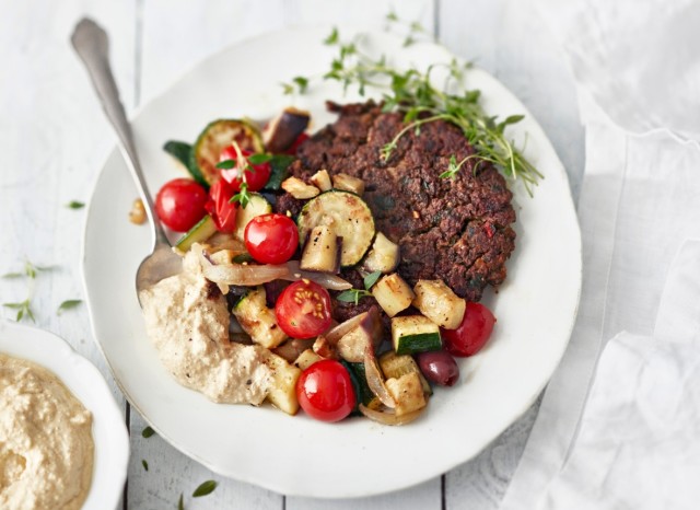 Maukas kasvisuutuus: härkäpapupihvi