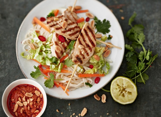 Vartaat ja salaattia aasialaisittain